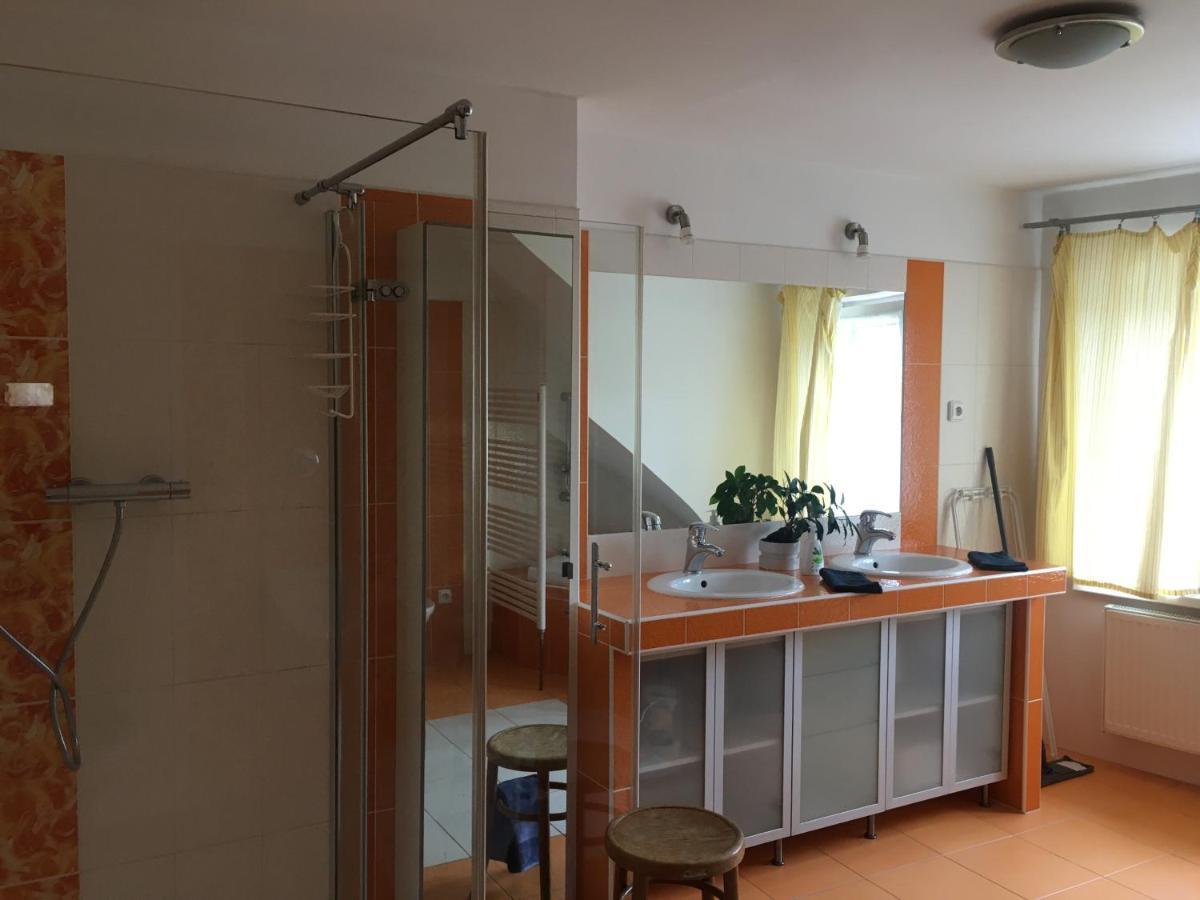 Ubytovani Husova 842 Apartment Turnov Exterior photo